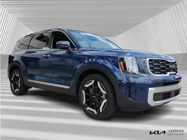 used 2023 Kia Telluride car, priced at $33,670