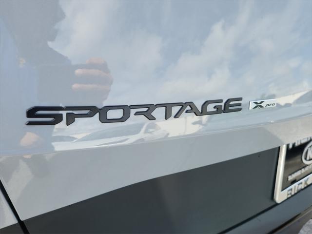 new 2025 Kia Sportage car, priced at $39,011