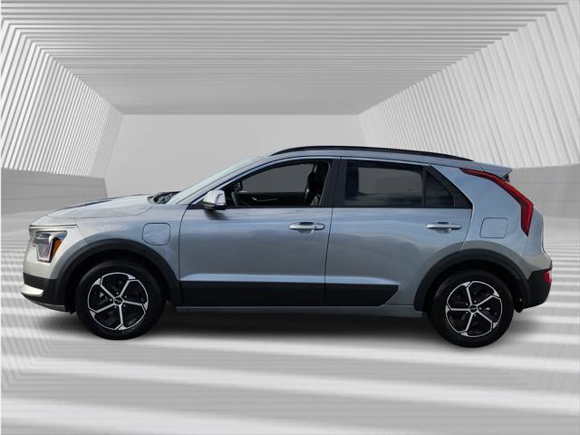 new 2024 Kia Niro Plug-In Hybrid car, priced at $35,908