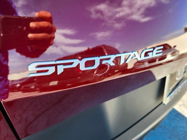 new 2024 Kia Sportage car, priced at $33,244