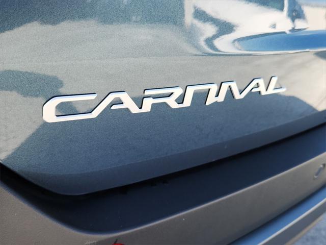 new 2025 Kia Carnival car, priced at $52,755