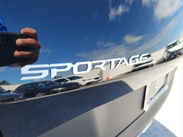 new 2025 Kia Sportage car, priced at $30,361