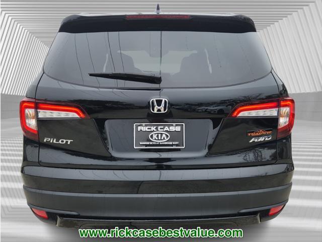 used 2022 Honda Pilot car, priced at $30,990