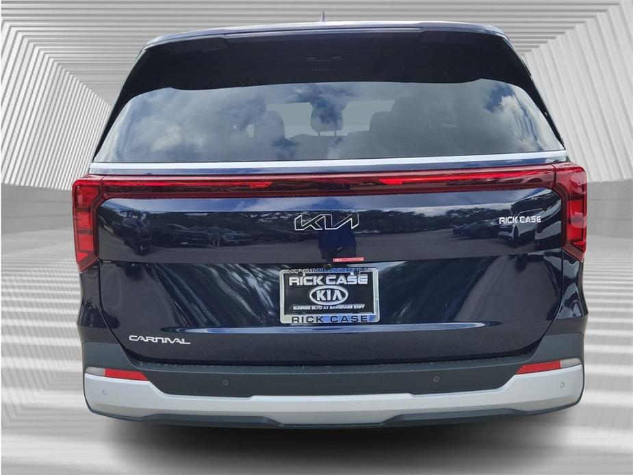 new 2025 Kia Carnival car, priced at $40,160