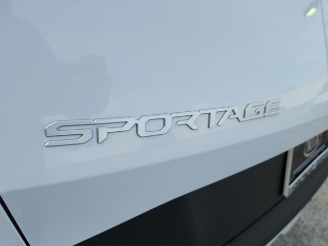 new 2025 Kia Sportage car, priced at $30,734