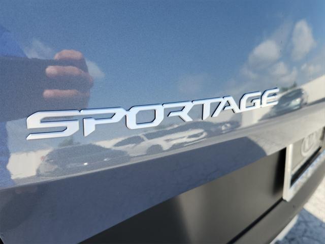 new 2025 Kia Sportage car, priced at $30,361