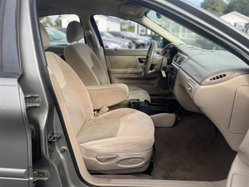 used 2004 Ford Taurus car, priced at $1,992