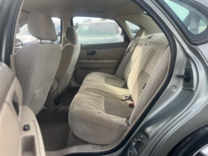 used 2004 Ford Taurus car, priced at $1,992