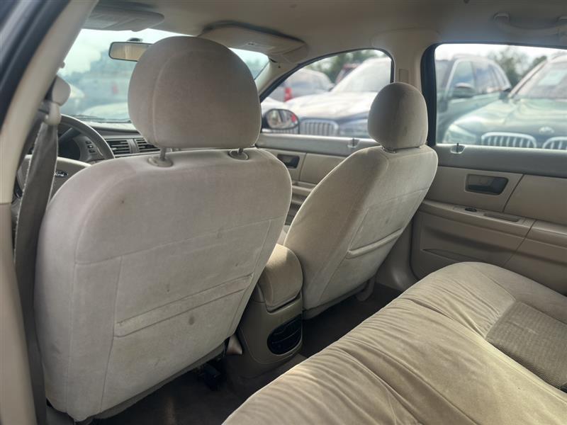 used 2004 Ford Taurus car, priced at $1,992