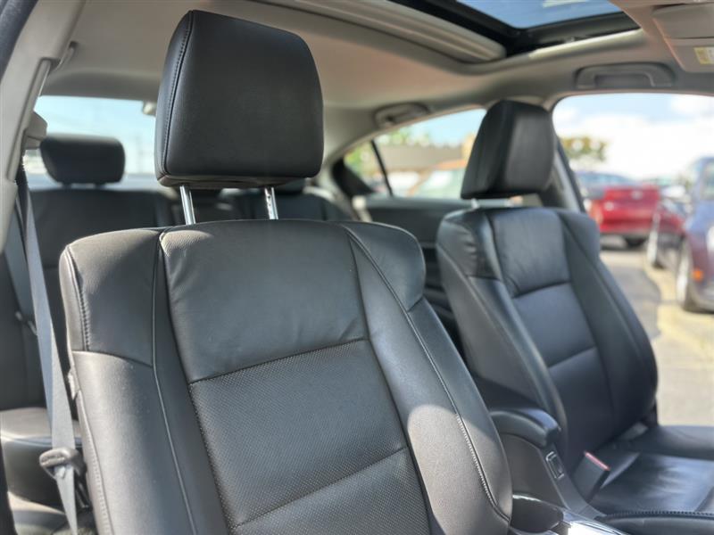 used 2014 Acura ILX car, priced at $10,990