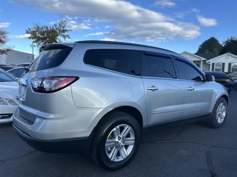 used 2014 Chevrolet Traverse car, priced at $8,992