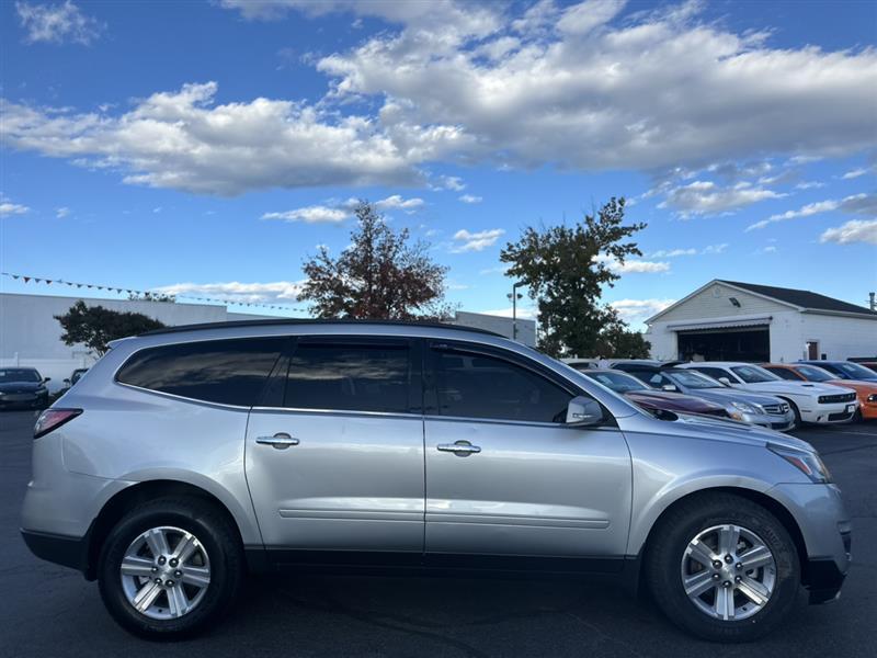 used 2014 Chevrolet Traverse car, priced at $8,992