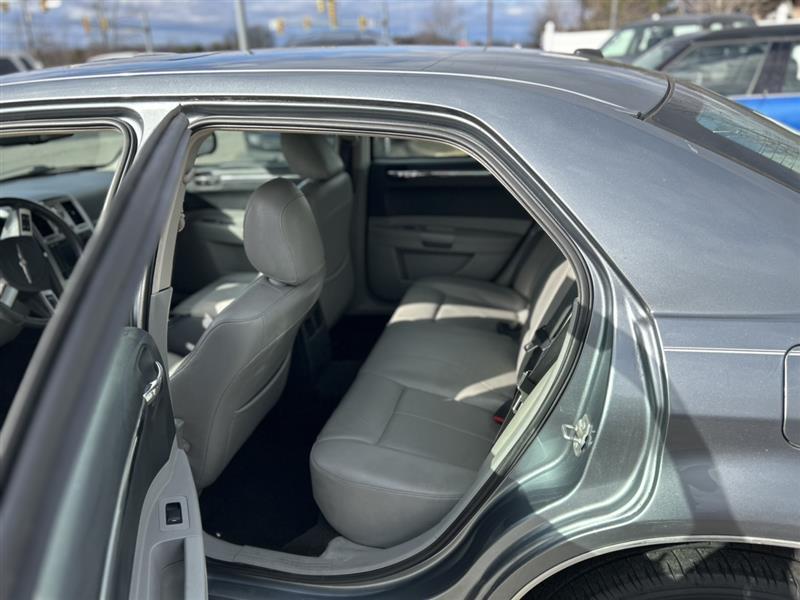 used 2007 Chrysler 300 car, priced at $6,495