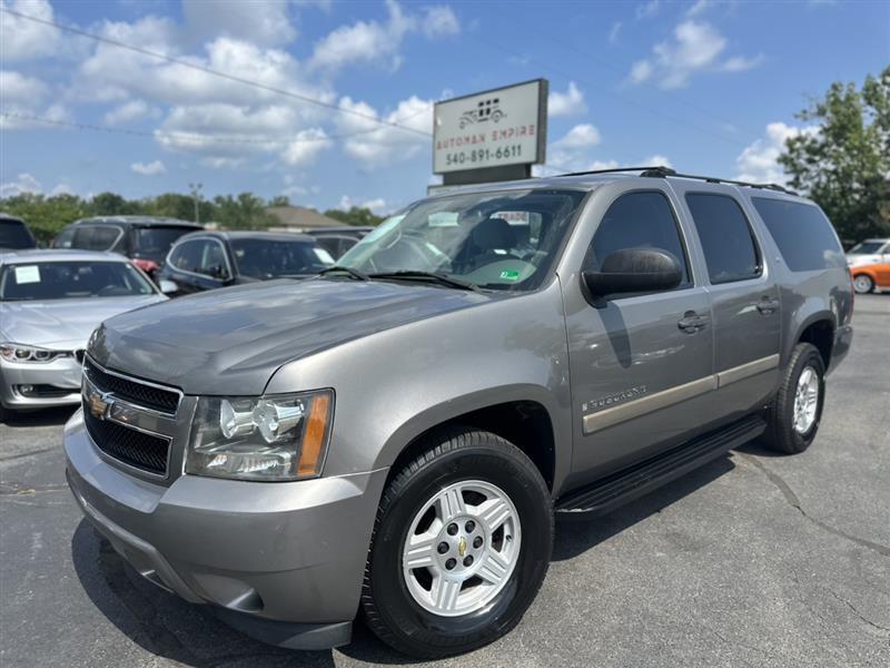 used 2007 Chevrolet Suburban car, priced at $6,990