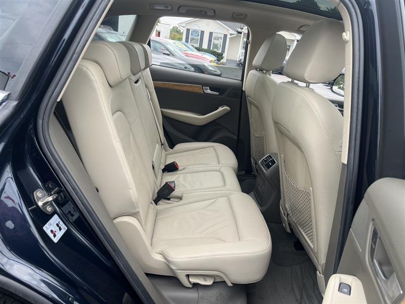 used 2009 Audi Q5 car, priced at $8,491