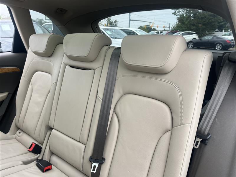 used 2009 Audi Q5 car, priced at $8,491