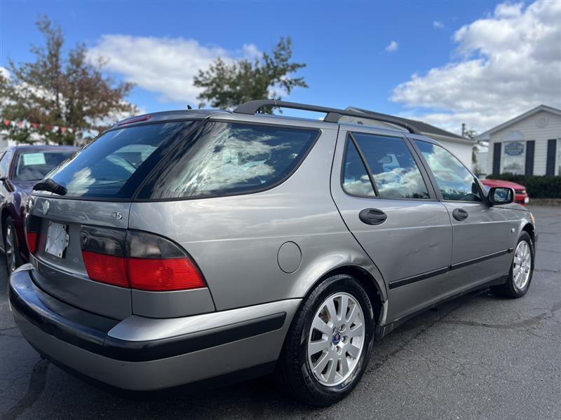 used 2001 Saab 9-5 car, priced at $2,490