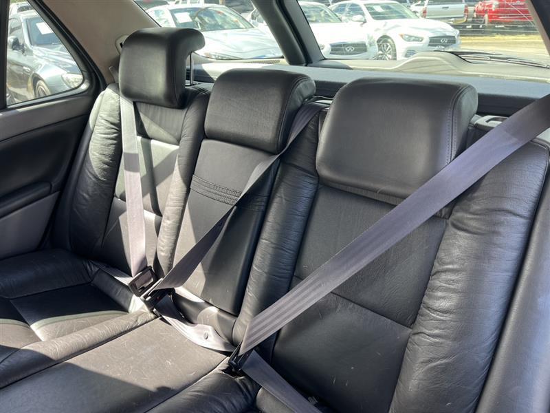 used 2001 Saab 9-5 car, priced at $2,490