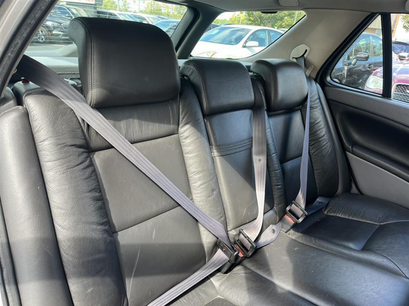 used 2001 Saab 9-5 car, priced at $2,490