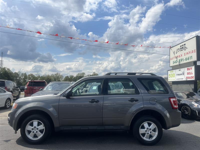 used 2012 Ford Escape car, priced at $3,992