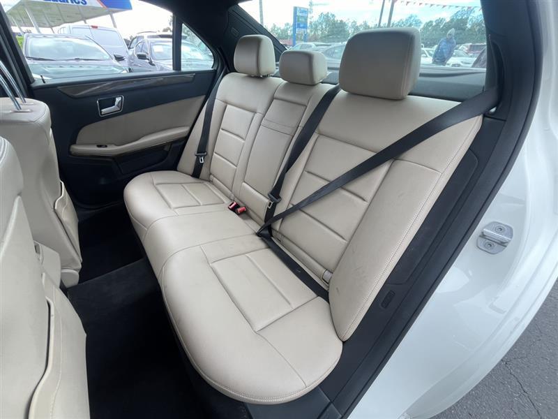 used 2010 Mercedes-Benz E-Class car