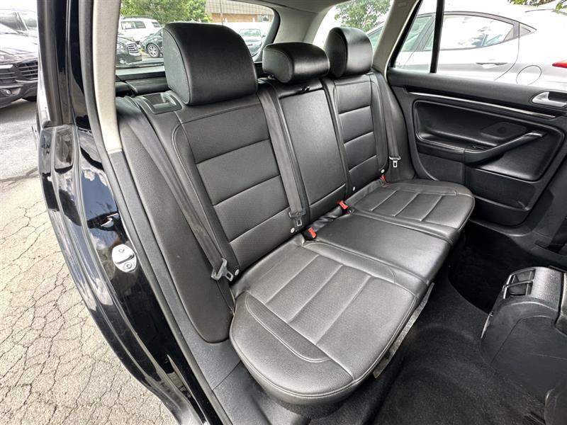 used 2013 Volkswagen Jetta SportWagen car, priced at $8,291