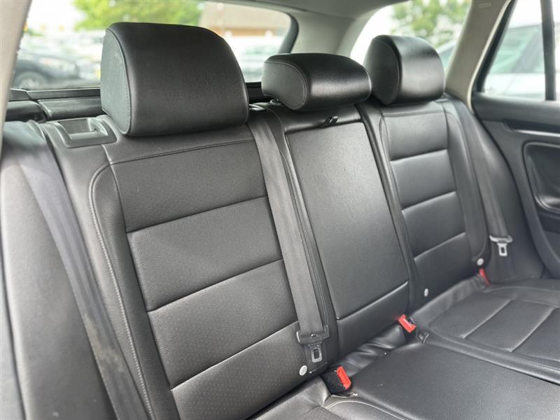 used 2013 Volkswagen Jetta SportWagen car, priced at $8,291