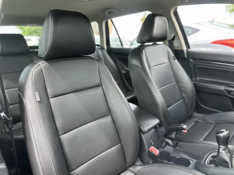 used 2013 Volkswagen Jetta SportWagen car, priced at $8,291