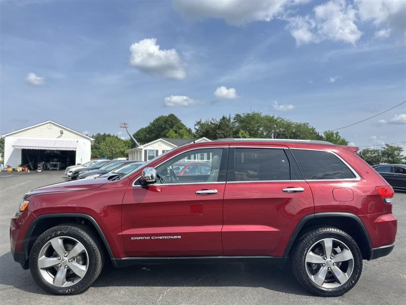 used 2015 Jeep Grand Cherokee car, priced at $8,990
