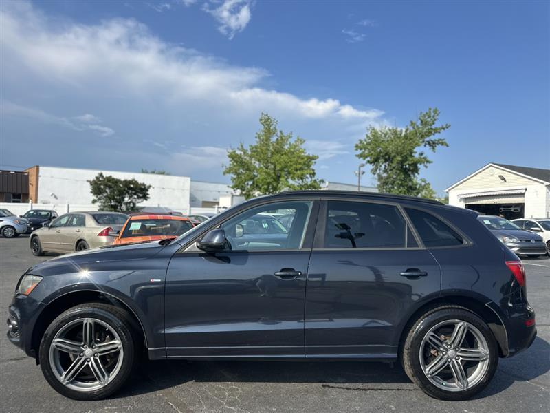 used 2012 Audi Q5 car, priced at $9,492