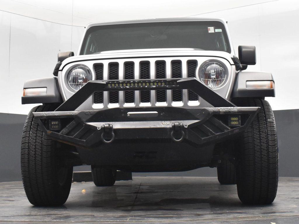 used 2018 Jeep Wrangler Unlimited car, priced at $20,531