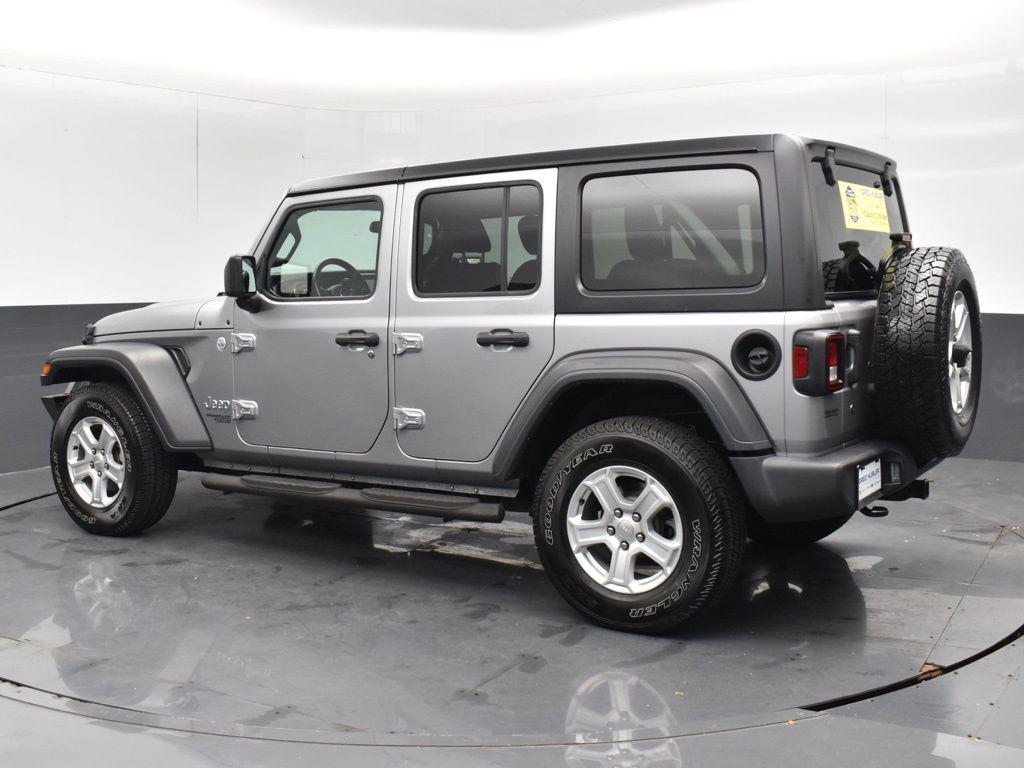 used 2018 Jeep Wrangler Unlimited car, priced at $20,531