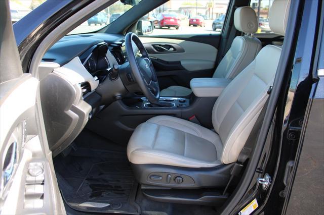 used 2022 Chevrolet Traverse car, priced at $38,075