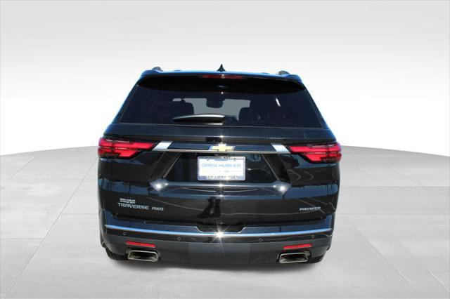 used 2022 Chevrolet Traverse car, priced at $38,075