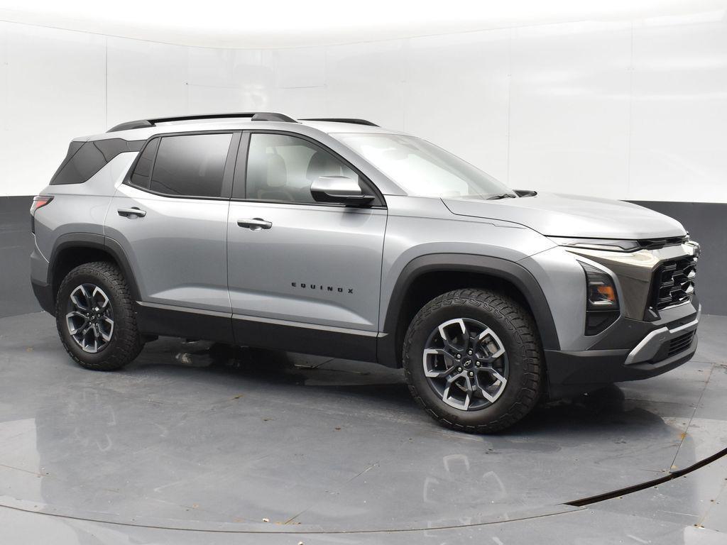 used 2025 Chevrolet Equinox car, priced at $30,193