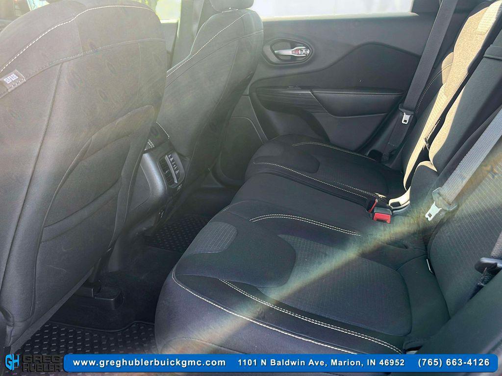 used 2015 Jeep Cherokee car, priced at $13,438