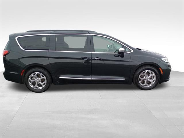 used 2022 Chrysler Pacifica car, priced at $24,930