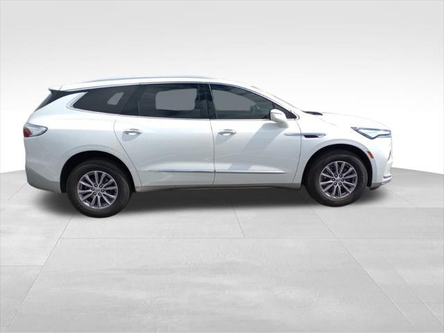 used 2024 Buick Enclave car, priced at $38,986