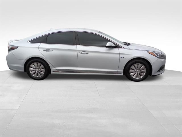 used 2017 Hyundai Sonata Hybrid car, priced at $9,995