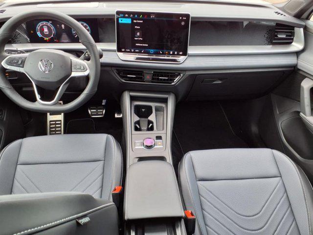 new 2025 Volkswagen Tiguan car, priced at $39,941