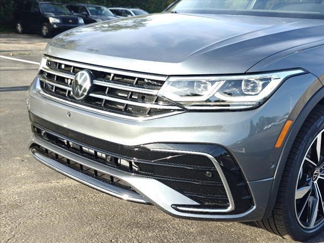 new 2024 Volkswagen Tiguan car, priced at $39,389