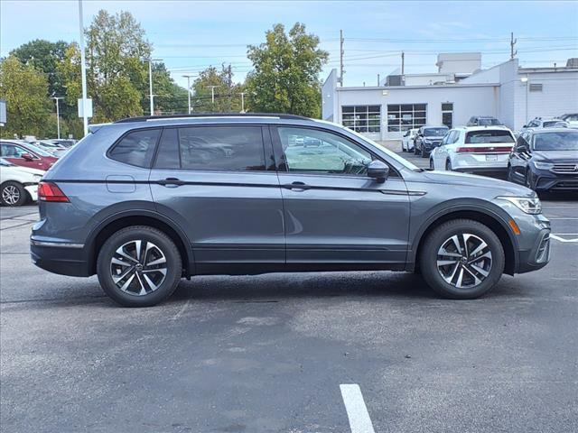 new 2024 Volkswagen Tiguan car, priced at $29,980