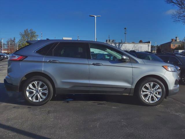 used 2022 Ford Edge car, priced at $24,898