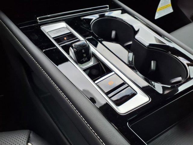new 2025 Volkswagen Atlas car, priced at $55,078