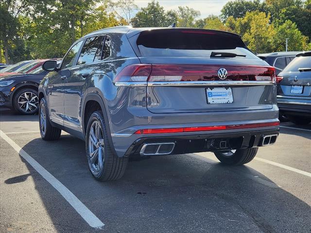 new 2024 Volkswagen Atlas Cross Sport car, priced at $50,295