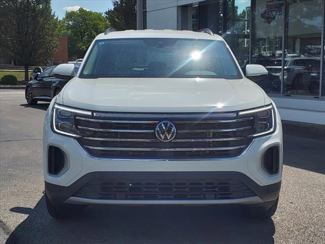 new 2024 Volkswagen Atlas car, priced at $45,477