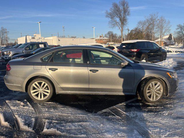 used 2019 Volkswagen Passat car