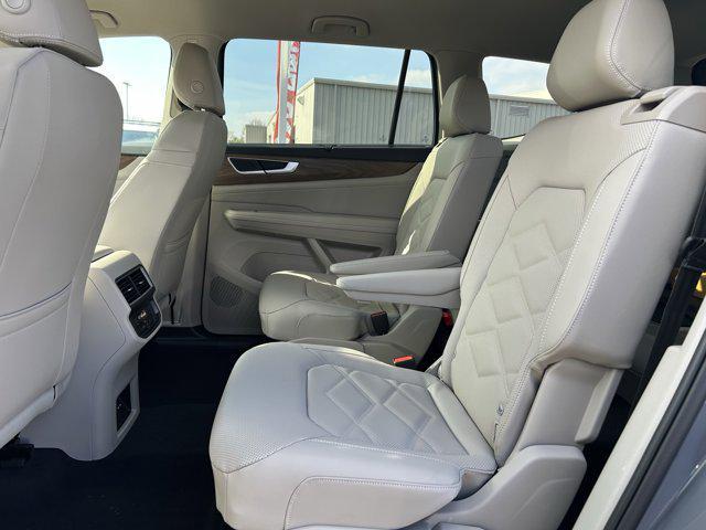 new 2026 Volkswagen Atlas car, priced at $49,365