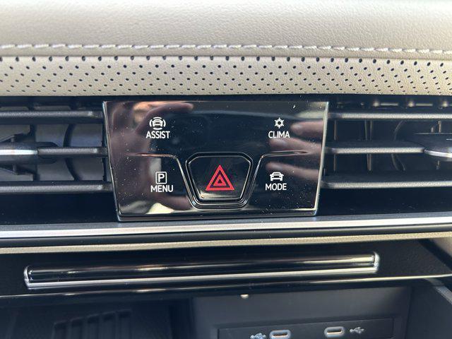 new 2026 Volkswagen Atlas car, priced at $49,365