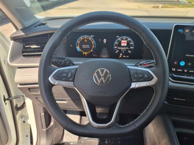 new 2025 Volkswagen Tiguan car, priced at $32,826